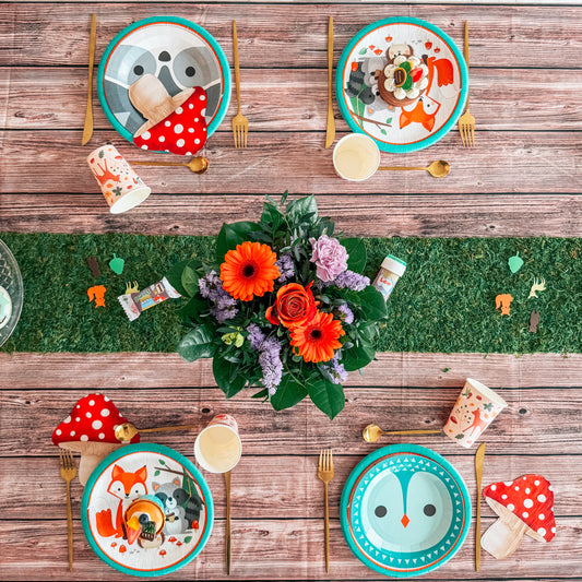 Décoration d'anniversaire animaux de la forêt avec renard, ours, champignon, biche