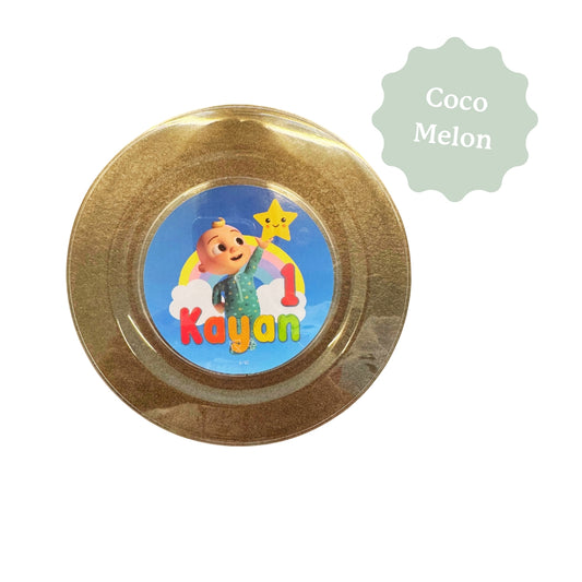 Assiette personnalisée pour anniversaire avec prénom et âge, sur le thème de Coco Melon