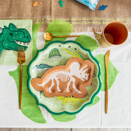 décoration de table pour anniversaire dinosaure