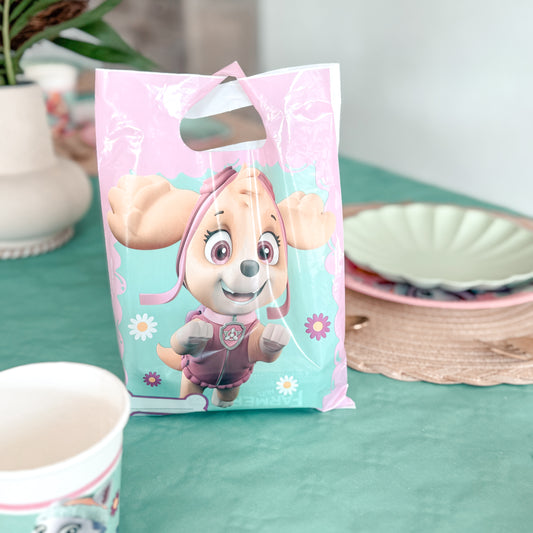 décoration de table pour anniversaire sur le thème pat'patrouille Stella et Everest