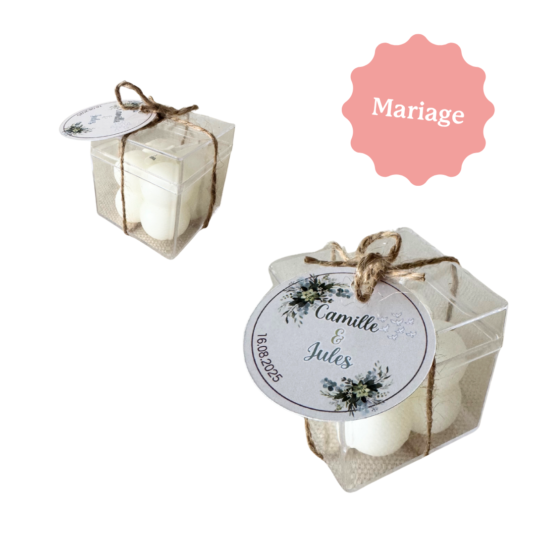 BOUGIE CARRÉE avec boite