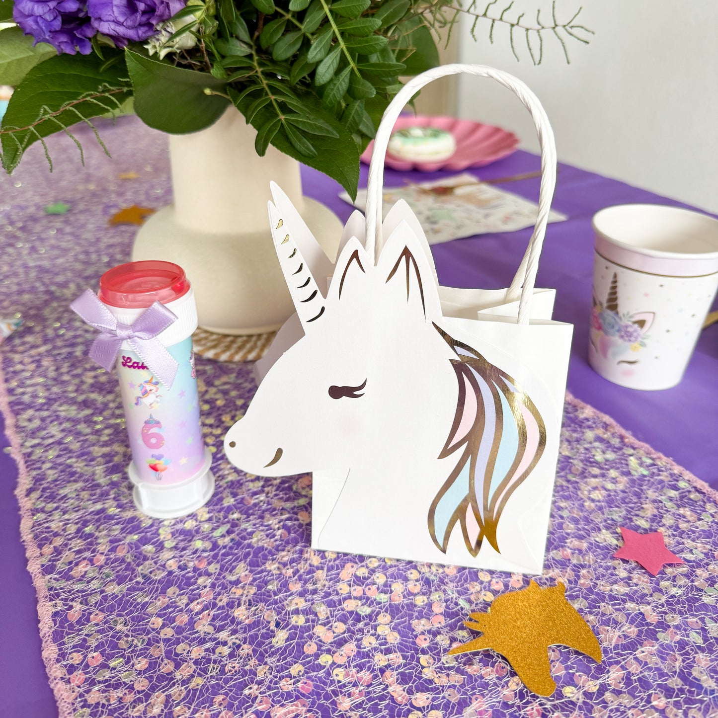 décoration de table licorne pour anniversaire d'enfant