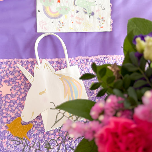 décoration de table licorne pour anniversaire d'enfant