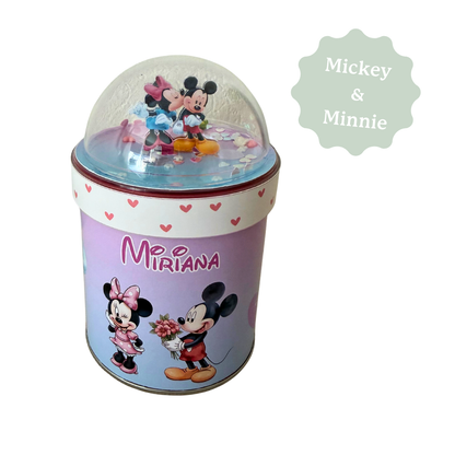 Chips Pringles personnalisées sur le thème de Mickey et Minnie. Idéal pour un cadeau souvenir d'anniversaire d'enfant. 