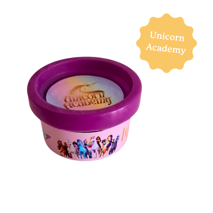 Slime personnalisé sur le thème de l'Académie des licornes. Petit cadeau souvenir idéal pour les anniversaires d'enfant.