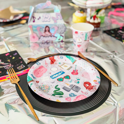 décoration de table pour anniversaire sur le thème de Taylor Swift