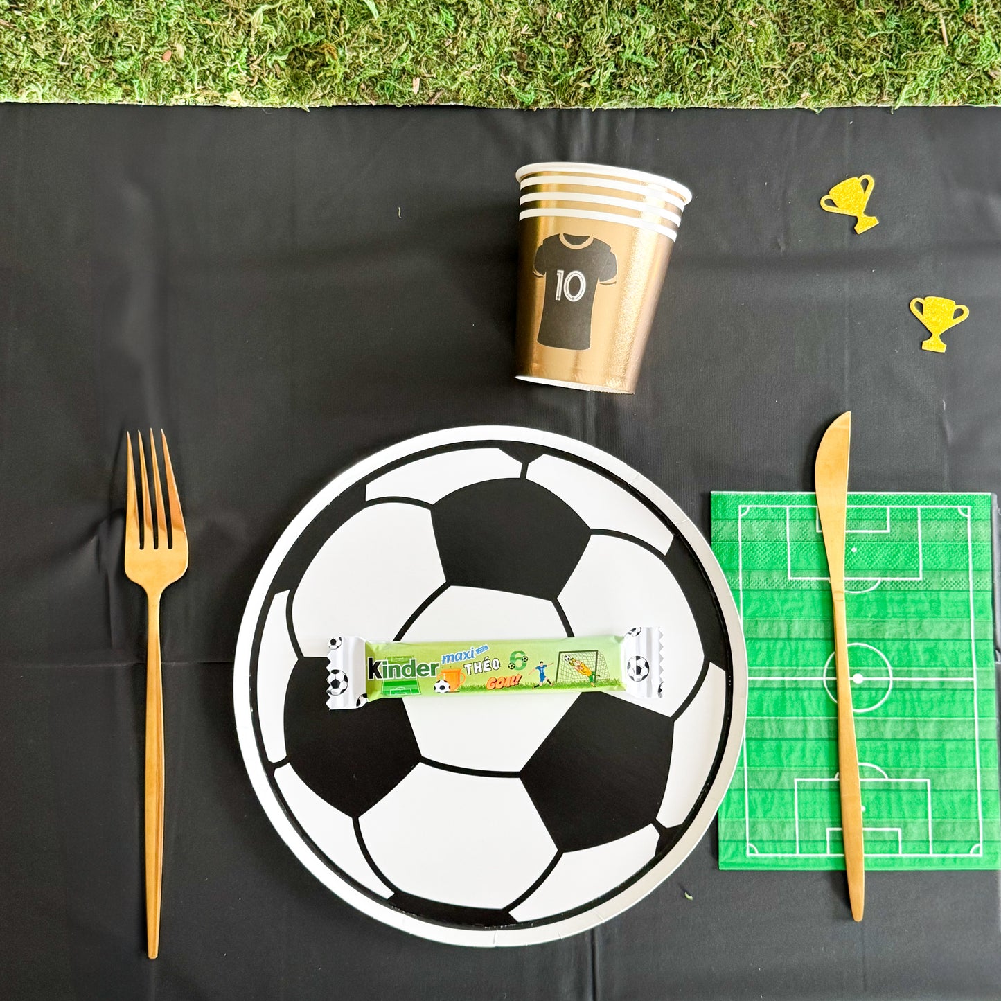 Décoration de table pour anniversaire sur le thème foot