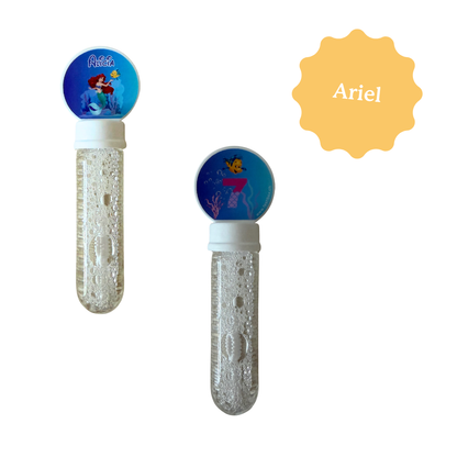 Flacon de bulles personnalisé avec prénom et âge, sur le thème de Ariel la petite sirène. Pour anniversaire d'enfant.
