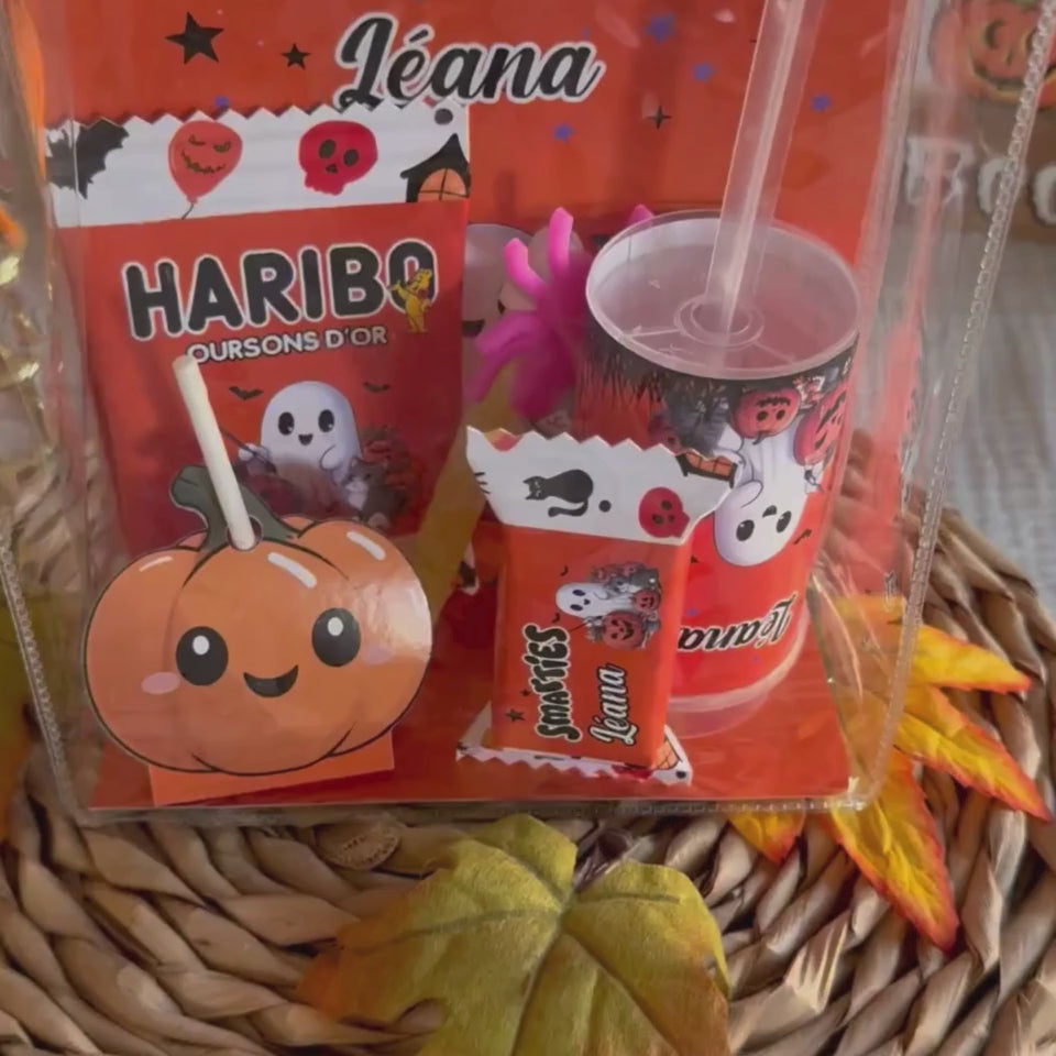 Charger la vidéo : sac d&#39;halloween rempli de gourmandise personnalisé, chupa chups, bonbons haribo 
